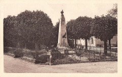 Til Chatel Le Monument Aux Morts
