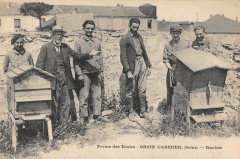 Croix D'Arcueil Ferme Des Ecoles Ruches -
																					94110 Arcueil
																			