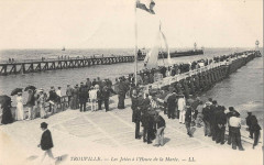 Trouville Les Jetees A L'Heure De La Maree -
													14 Calvados
												