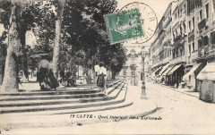 Cette Quai Interieur De L'Esplanade