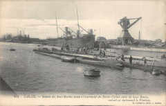 Calais Sortie Des Sous Marins Situee Extremite Bassin Carnot à Calais