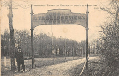 Etablissement De Gamarde Entree Du Grand Parc