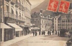 Cauterets L'Hotel De Ville à Cauterets