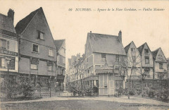 Bourges Square De La Place Gordaine à Bourges