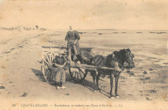 Chatelaillon Boucheleuses Se Rendant Dans Les Parcs A Huitres -
													17 Charente Maritime
												