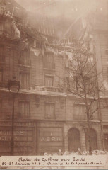 Carte postale ancienne Avenue de la Grande Armée - Raid de Gothas sur Paris
                                                                     à Paris 17e
                                