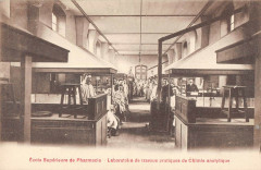 Ecole Supérieure de Pharmacie - Laboratoire de travaux pratiques de Chimie analytique à Paris 6e