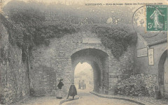 Montlhery La Porte De Linas Restes Des Fortifications à Montlhéry