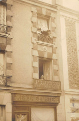 Choisy Le Roi Carte Photo Mercerie Papeterie Menuiserie (verso voir -
																					94600 Choisy-le-Roi
																			