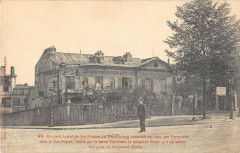 Carte postale ancienne Ancien hôtel de Le Prêtre de Neufbourg
                                                                     à Paris 13e
                                
