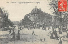 Carte postale ancienne Carrefour des Gobelins, Arago et Port-Royal
                                                                     à Paris 13e
                                