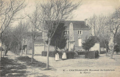 Chatelaillon Monument Des Combattants -
													17 Charente Maritime
												