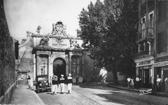 Toulon La Porte De L'Arsenal à Toulon