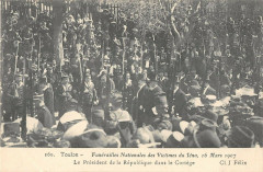 Catastrophe Du Iena Funerailles Le Presidents Dans Le Cortege -
													83 Var
												