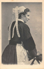 Jeune Fille Du Faouet
