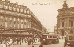 Paris Place De L'Opera Autobus à Paris