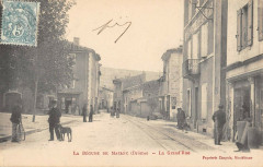 La Begude De Mazenc La Grand Rue -
													26 Drôme
												