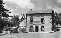 Pardon Cafe Restaurant Chez Mme Bouchet