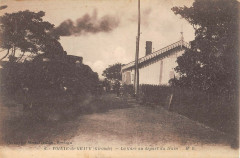 Pointe De Grave La Gare Au Depart Du Train