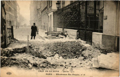 Carte postale ancienne Paris Effondrement Rue Pasquier Inondations 1910
                                                                     à Paris
                                
