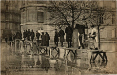 Paris Avenue Montagine une passerelle Inondations 1910 -
																					75000 Paris
																			