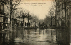 Paris Passerelle Rue du bac Inondations 1910 -
																					75000 Paris
																			