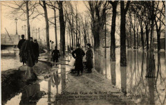 Paris Les Sapeurs du Genie Quai d'Orsay Inondations 1910 -
																					75000 Paris
																			