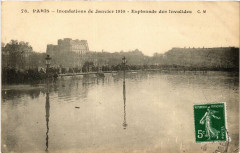 Paris Esplanade des Invalides Inondations 1910 à Paris