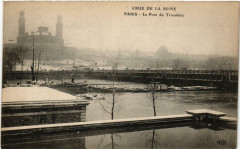 Carte postale ancienne Crue de la Seine - Le Pont Du Trocadero
                                                                     à Paris 7e
                                
