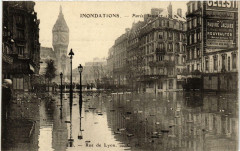 Inondations - Janvier 1910 - Rue de Lyon à Paris 12e