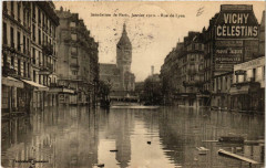 Carte postale ancienne Inondation de Paris, Janvier-Février 1910 - Rue de Lyon
                                                                     à Paris 12e
                                