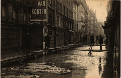 Paris Rue du Bac. Inondations 1910 -
																					75000 Paris
																			