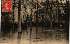 Paris Square du Petit Palais Inondations 1910 à Paris