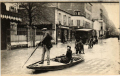 Paris dans une rue Inondations 1910 -
																					75000 Paris
																			