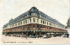 Carte postale ancienne Paris 7e Au Bon Marché Rue de Sevres
                                                                     à Paris 7e
                                