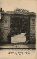 Patronage de l'Enfance de l'Adolescence - Rue de Vaugirard - Porte d'Entrée à Paris 15e