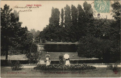 Carte postale ancienne Parc Montsouris - Le Lac et l'Ile
                                                                     à Paris 14e
                                