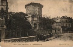 Carte postale ancienne Vieux Montmartre - L'Ancien Réservoir
                                                                     à Paris 18e
                                