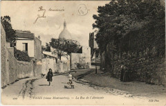 Carte postale ancienne Vieux Montmartre - La Rue de l'Abreuvoir
                                                                     à Paris 18e
                                