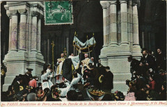 Carte postale ancienne Bénédiction de Paris, donnée du Porche de la Basilique du Sacré Coeur à Montmartre
                                                                     à Paris 18e
                                