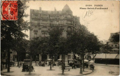 Place Saint-Ferdinand à Paris 17e