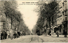 Avenue de Clichy près de la Fourche à Paris 17e