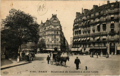 Carte postale ancienne Boulevard de Courcelles et Rue Levis
                                                                     à Paris 17e
                                