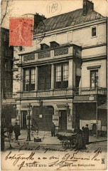 Théâtre des Batignolles -
																					75017 Paris 17e
																			