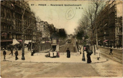 Boulevard Rochechouart à Paris 9e