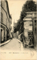 Carte postale ancienne La rue Cortot à Montmartre
                                                                     à Paris 18e
                                