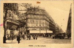 Paris 9e - La rue Lafayette à Paris 9e