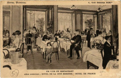 Carte postale ancienne Hôtel Mondial - cité Bergère Paris - Un coin du restaurant
                                                                     à Paris 9e
                                