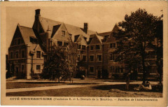Carte postale ancienne Cité Universitaire - Pavillon de l'Administration
                                                                     à Paris 14e
                                