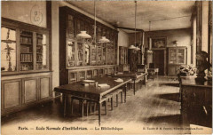 Ecole Normale d'Institutrices - La Bibliothèque à Paris 17e